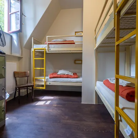 Hostel Uppelink Gent