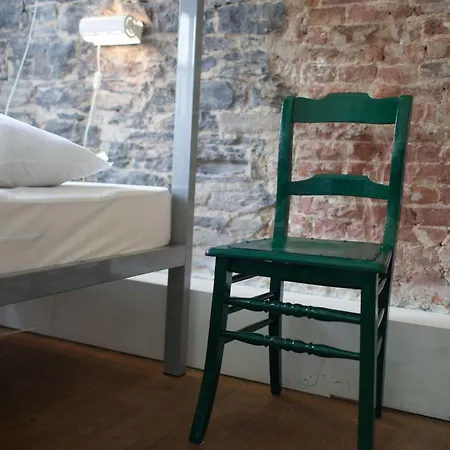 Hostel Uppelink Ghent